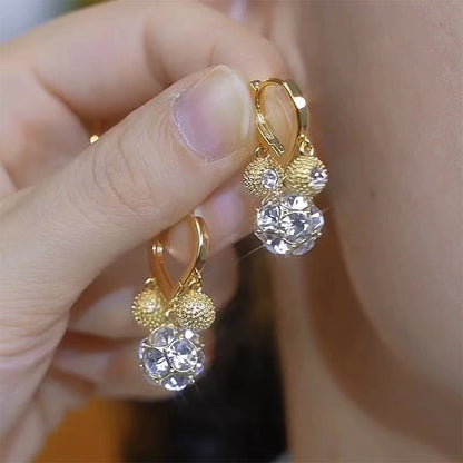 💎👂Boucles d'Oreilles Vintage Dorées – Boule de Cristal Violette, Placage Or & Pendentif Sculpté (Créoles à Clip)