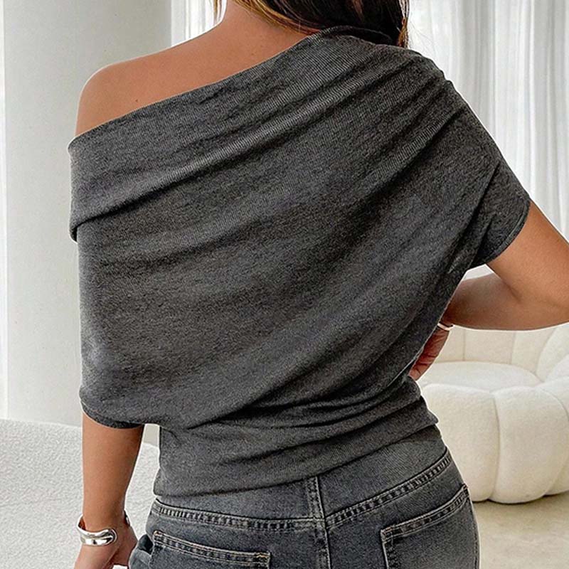 Haut asymétrique à épaules dénudées et manches chauve-souris pour femme