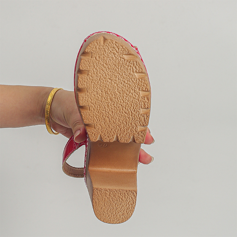 👠 50% DE RÉDUCTION ! Sandales à Boucle Chic – Talons Stables & Look Raffiné ✨💖【Prix Exceptionnel】