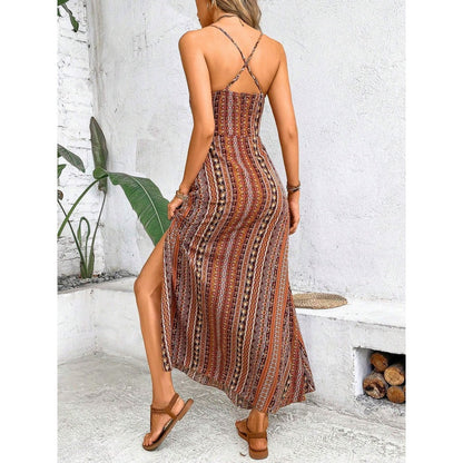 Robe longue imprimée à bretelles fines et fente latérale